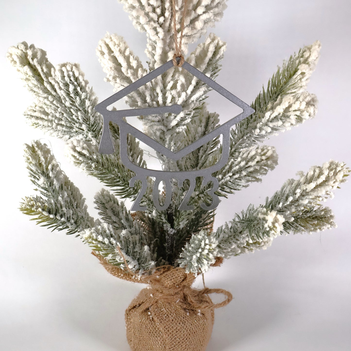 2023 Graduation: Steel Christmas Tree Ornament/Present Topper